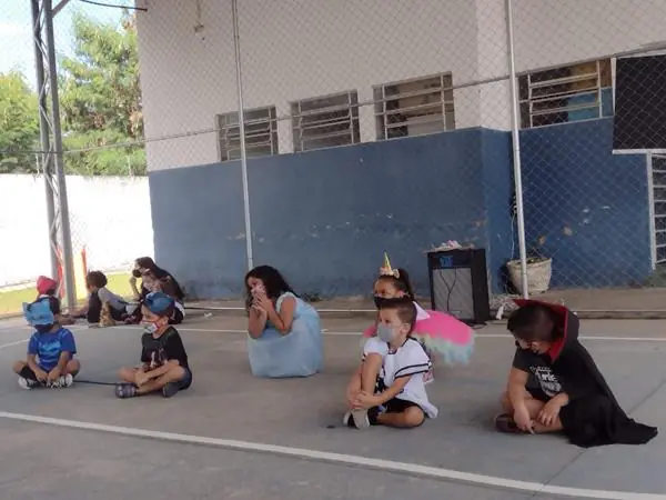 18 de Abril – Contos – foto 3