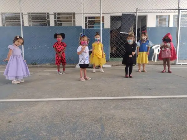18 de Abril – Contos – foto 12