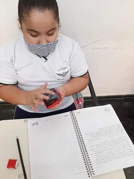 Alunos do 4° Ano – Pesquisa na aula de História – foto 6
