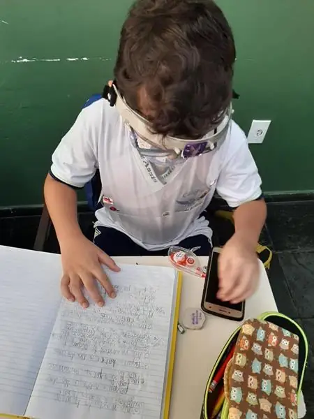 Alunos do 4° Ano – Pesquisa na aula de História – foto 7