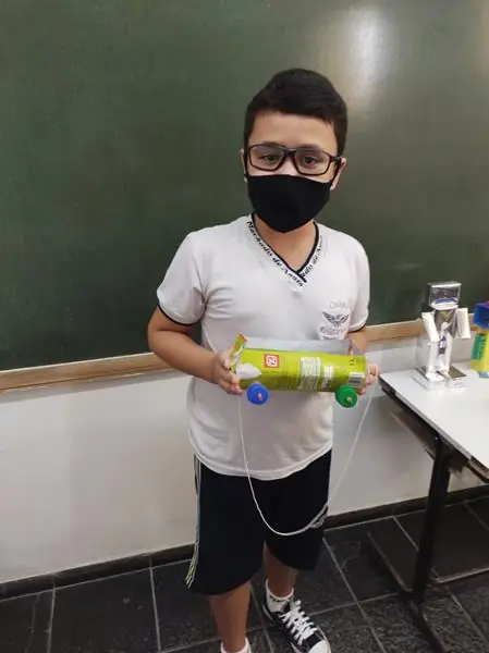 Alunos do 5º ano – Trabalhando sólidos geométricos – foto 22