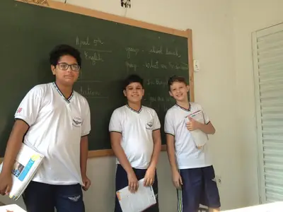 Apresentação em Inglês – 7° ano – foto 3