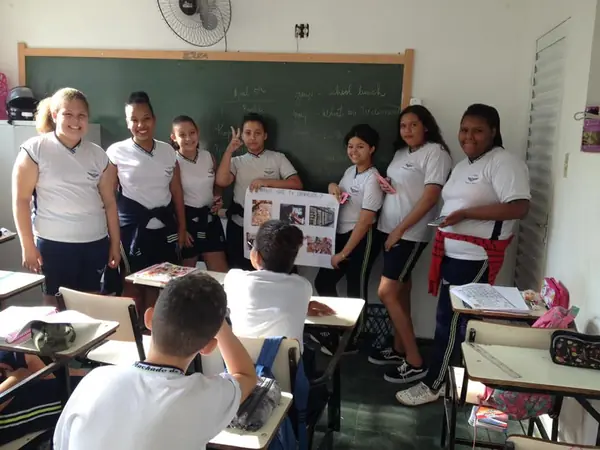 Apresentação em Inglês – 7° ano – Colégio Machado de Assis