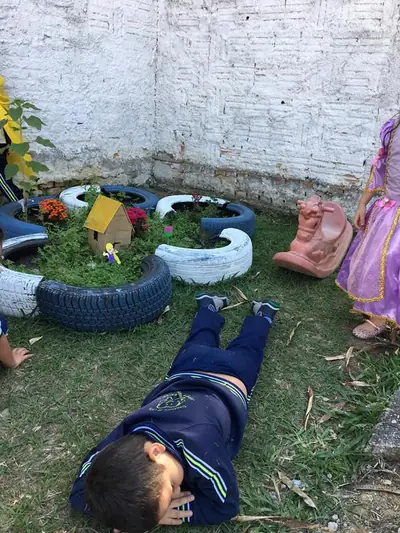 Teatro A bela e a fera – Pré II – foto 13