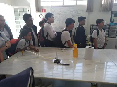Visitas: Feira de Ciências e Laboratórios da Unifatea – Fundamental II – foto 10